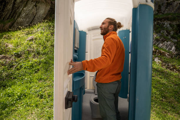 Best Portable restroom trailer rental  in Waycross, GA